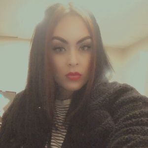 Meet your Posher, Ana